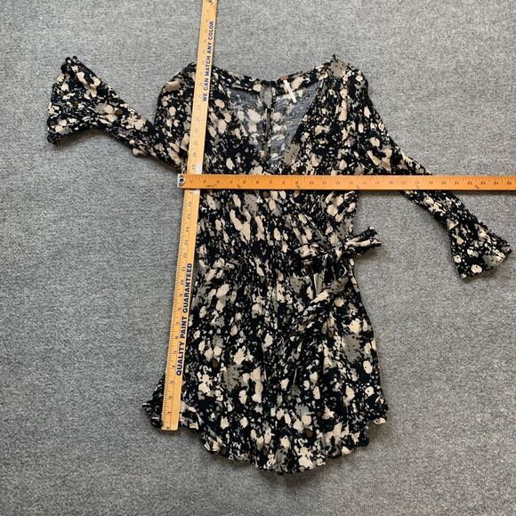 Free People Romper Women XS Extra Small All Right Raven Floral Ruffles Faux Wrap - Picture 5 of 13